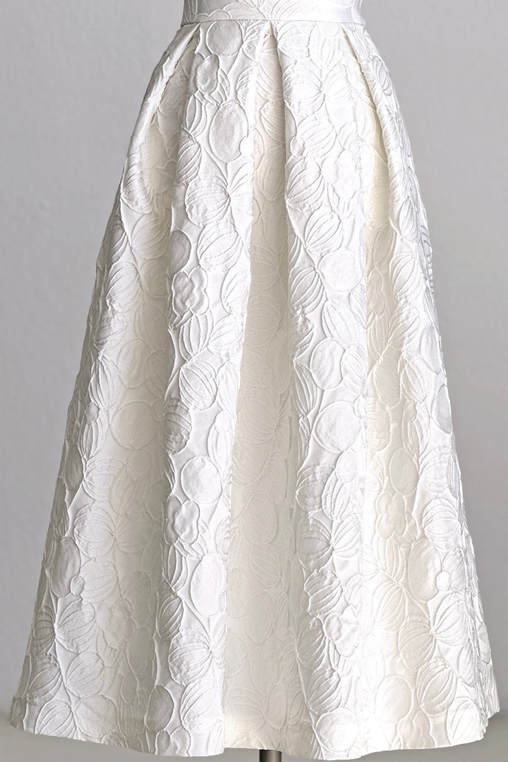 JQ Flower White Moon Skirt