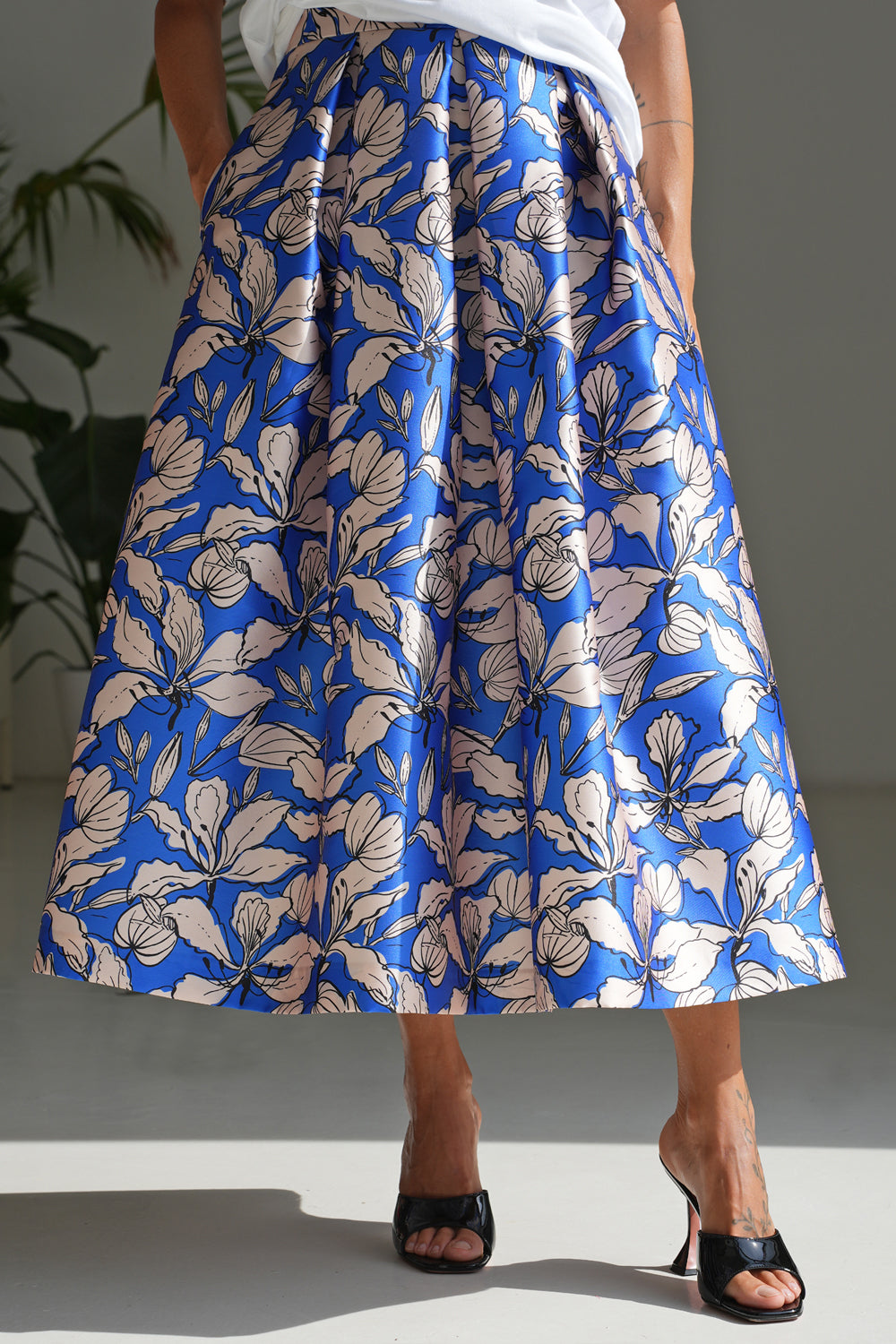 Mikado Flower Blue Ivory Skirt