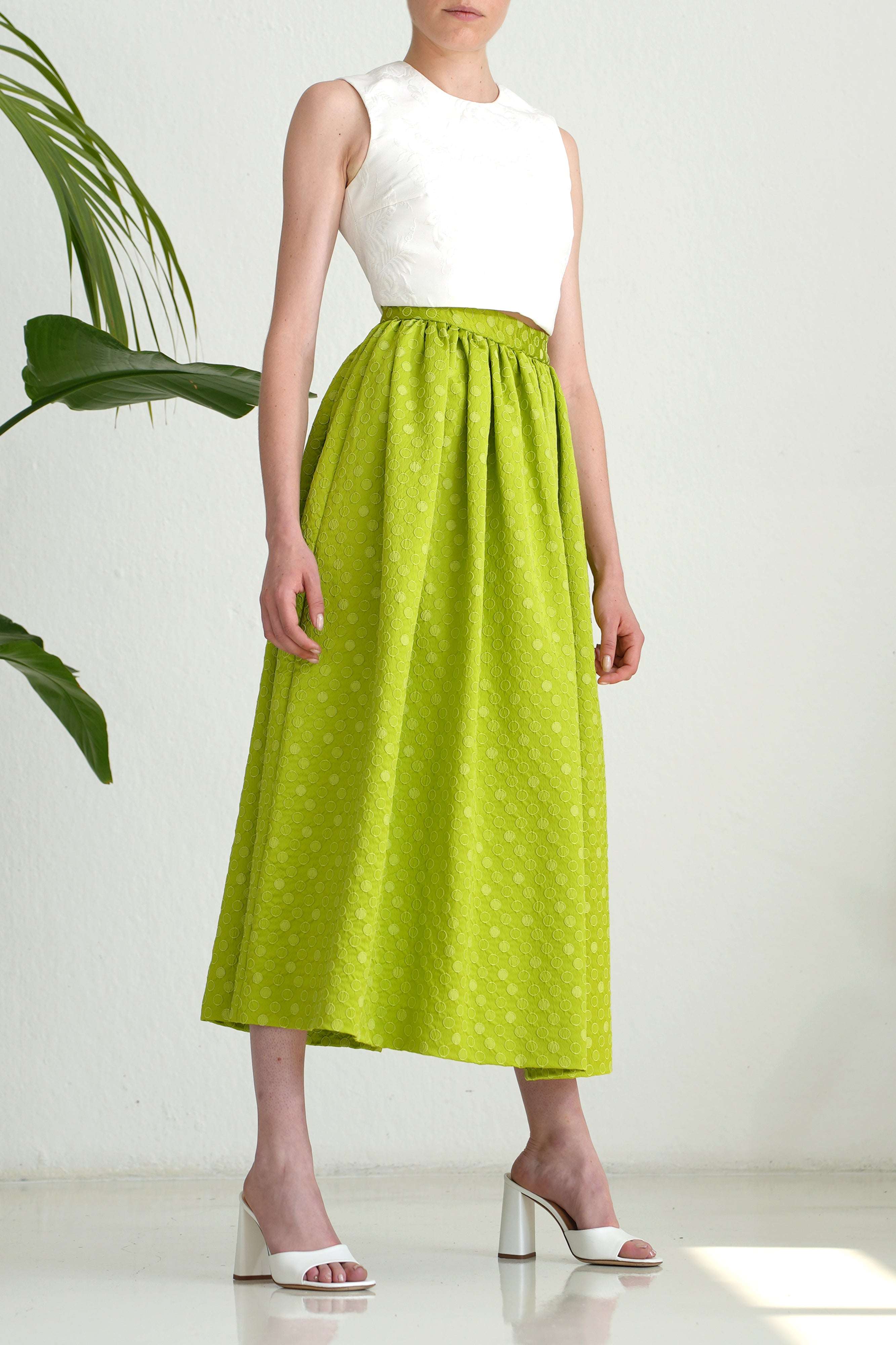 Green high-waisted gathered jacquard polka dot skirt with side invisible zipper