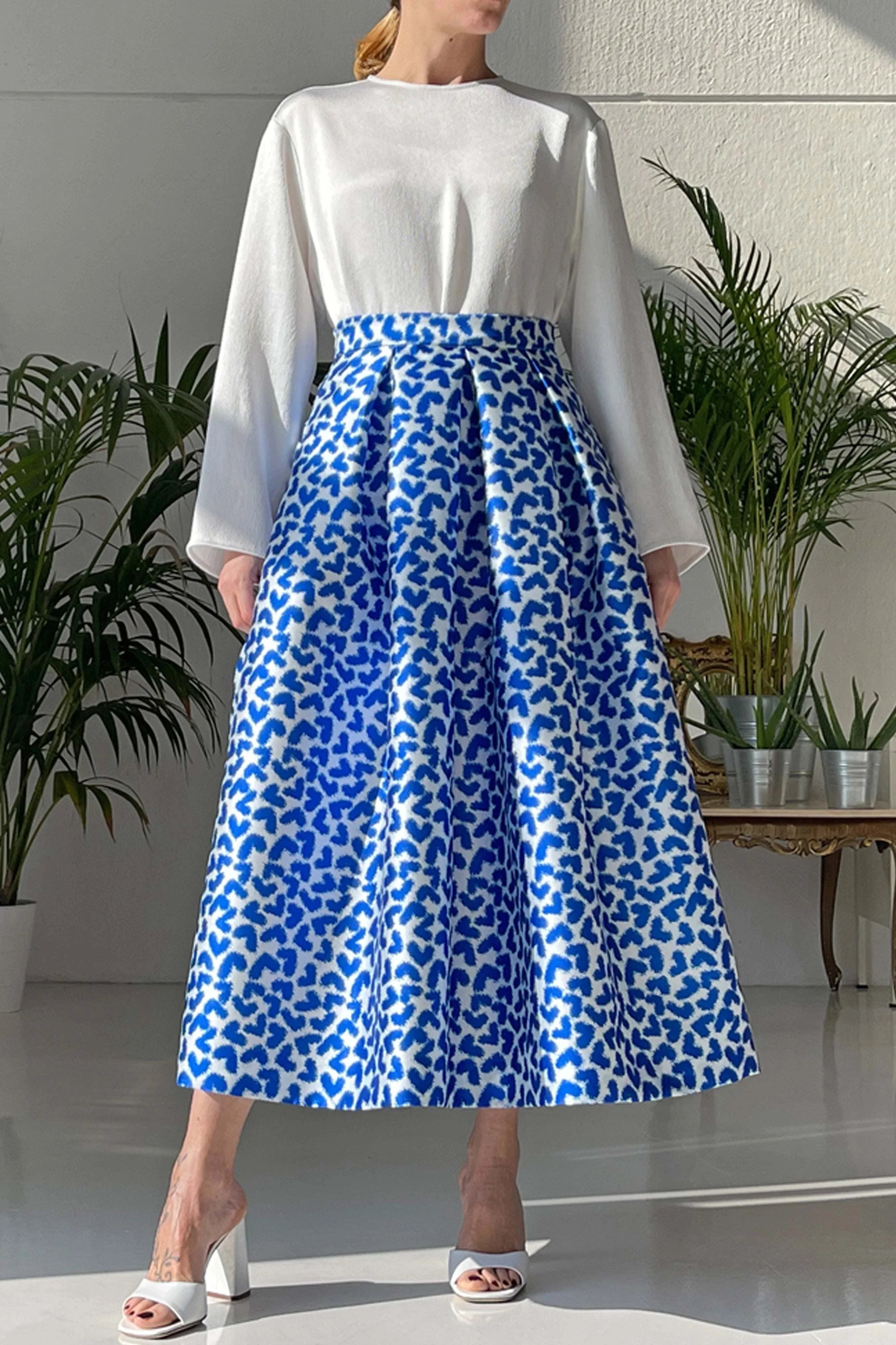 Gonna My Love Blu midi skirt with high waist and blue mikado print fabric